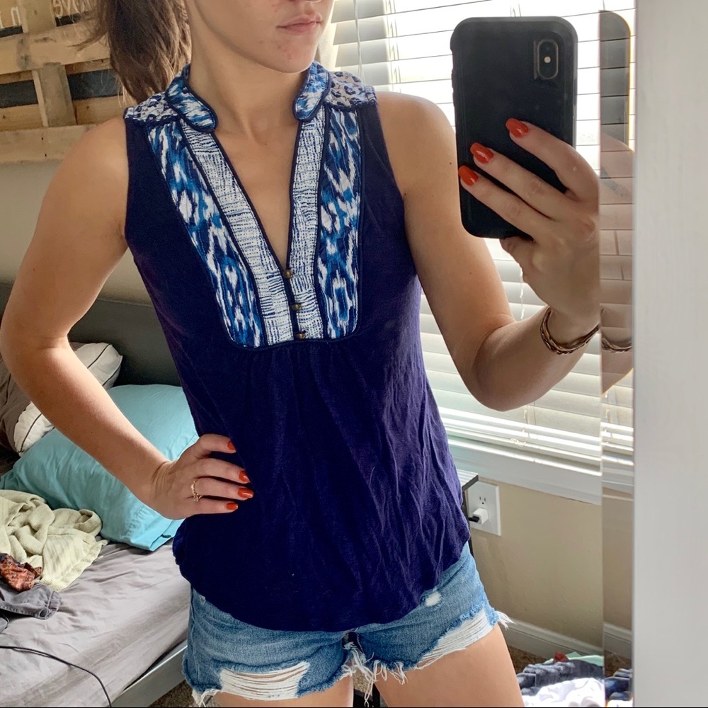 Anthropology Akemi + Kim Navy tank
